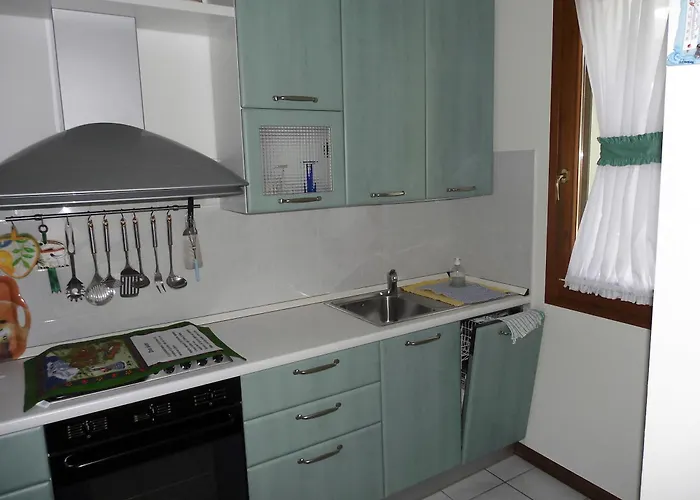 Francesca Albarella Island